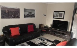 2 Bedroom Apartment in Comet