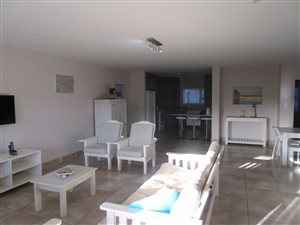 2 Bed Apartment in Diaz Beach
