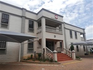304 m² Commercial space in Eastgate