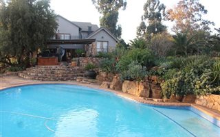 12 ha Farm in Tiegerpoort