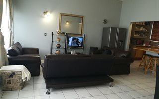 1 Bedroom Simplex in Linden