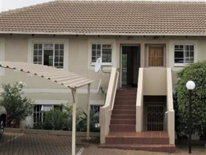 2 Bed Flat in Sterrewag