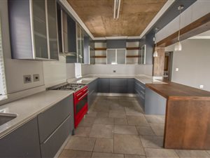 4 Bed House in Kraaibosch