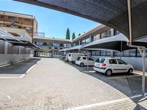 177 m² Commercial space in Edenglen