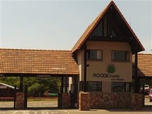 2415 m² Land available in Kameelfontein and surrounds