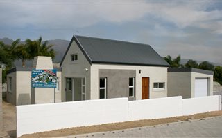 3 Bedroom House in Porterville