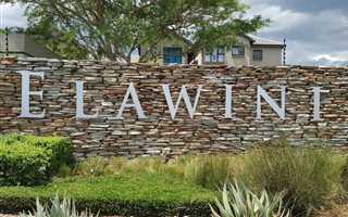 1100 m² Land available in Riverside Park