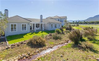 3 Bedroom House in Val de Vie