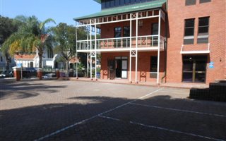 35 m² Commercial space in Windermere
