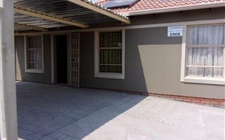 3 Bedroom House in Rosslyn