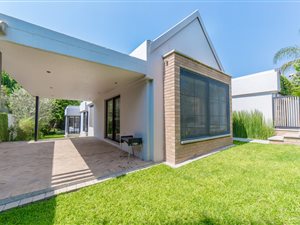 2 Bed House in Dainfern Golf Estate