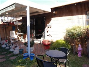 3 Bed Townhouse in Krugersdorp North