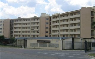2 Bedroom Apartment in Menlyn