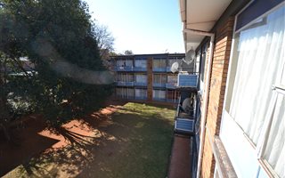 1 Bedroom Apartment in Florida Lake