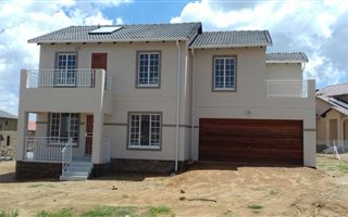 4 Bedroom House in Blue Hills