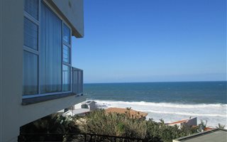 3 Bedroom House in Sheffield Beach