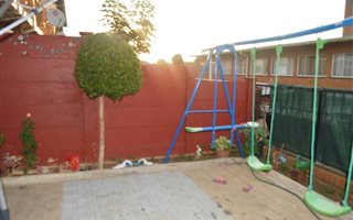 3 Bedroom Townhouse in Proclamation Hill