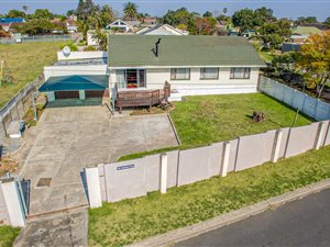 3 Bed House in Willow Park