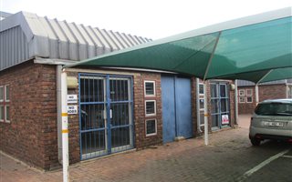 390 m² Industrial space in Middelburg Central
