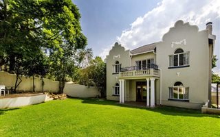 4 Bedroom House in Parkview