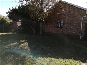 3 Bed House in Helikon Park
