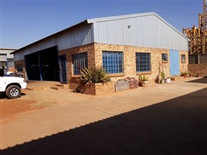 2088 m² Commercial space in Bredell AH
