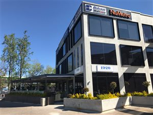 240 m² Office Space in Hyde Park