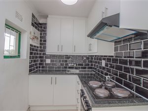 2 Bed Apartment in Tableview