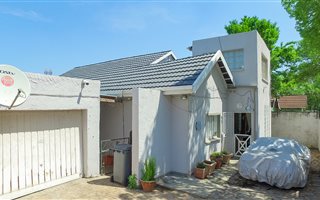 2 Bedroom House in Edenvale