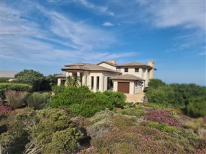 3 Bed House in Pinnacle Point Golf Estate