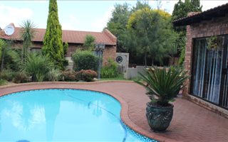 6 Bedroom House in Vanderbijlpark SE3