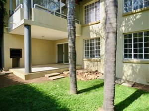 2 Bed Apartment in Erasmuskloof