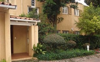 2 Bedroom Apartment in Melrose Estate
