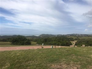 810 m² Land available in Kenton-on-Sea