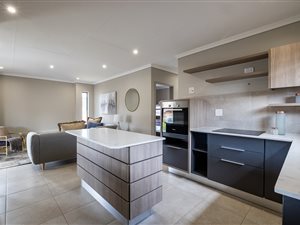 3 Bed House in Kloofendal