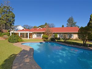 4 Bed House in Morningside Manor