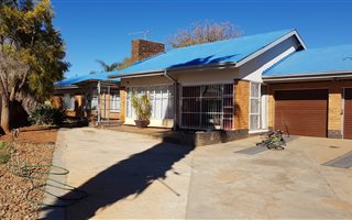 4 Bedroom House in Hadison Park