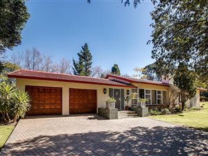 3 Bed House in Bryanston East
