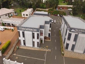 374 m² Office Space in Amanzimtoti