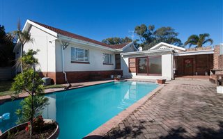 3 Bedroom House in Charlo