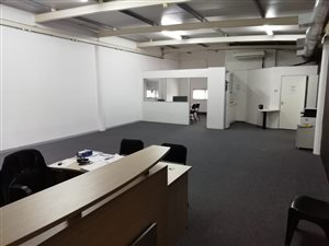 200 m² Office Space in Umgeni Park