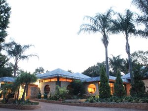 5 Bedroom House in Raslouw