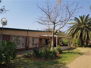 2.2 ha Farm in Strydfontein and surrounds