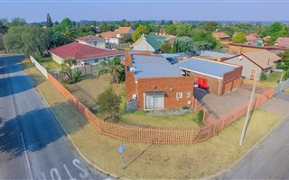 4 Bedroom House in Bonaero Park