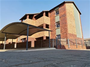 2 Bed Apartment in Diepkloof