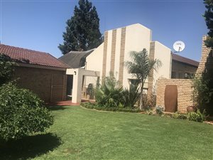 3 Bed House in Doringkruin