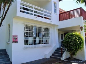 6 Bed, Bed and Breakfast in St Michaels on Sea