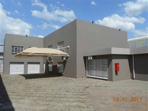750 m² Office Space in Raceview