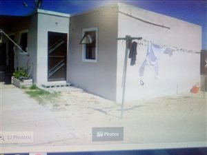 3 Bed House in Malibu Village