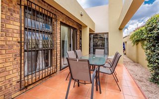 3 Bedroom Cluster in Beyers Park